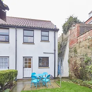 Host & - Richemont Holiday home Whitby